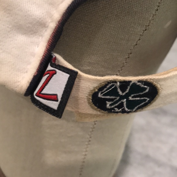 Zephyr Notre Dame Hat Mens White Embroidered Logo Made in Russia Irish Cap - Picture 3 of 11